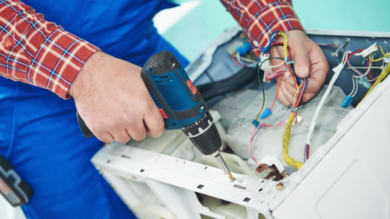 Çekmeköy Dominox Dominox çamaşır makinesi kart tamiri – Su almama arızası orijinal parça ile giderildi. - Teknik servis örneği